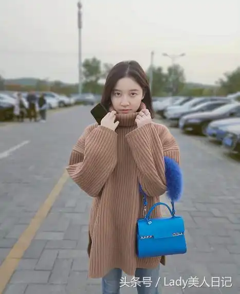 正阳门小女人又要引领潮流了,崔心心衣品很不错,难怪被热捧