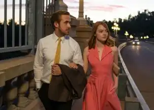 肤白貌美的石头姐,身上竟然有这么一处大缺陷