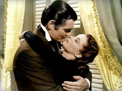 乱世佳人遭下架,人物雕塑被斩首,但锅不该政治正确来背
