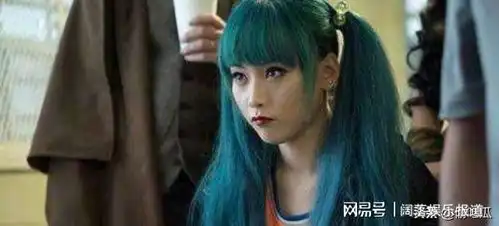 还记得唐人街探案的kiko吗如今一头黑发,美到窒息