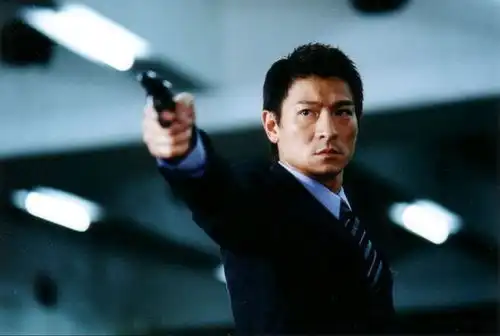 40年过去了,他仍然是华仔
