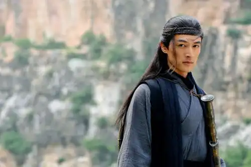 秦二世胡亥即位之后,为啥赵高还是要除掉蒙恬兄弟
