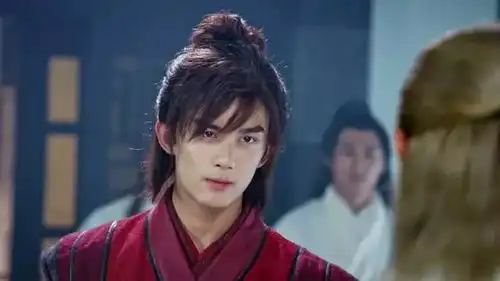 吴磊的斗破苍穹变痘破苍穹,剧组到底给他吃了什么
