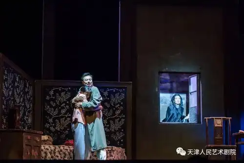 雷雨回顾,向经典致敬,戳文章寻找自己的身影吧
