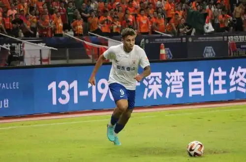 泰山队绝杀背后,张弛是英雄,崔康熙变阵成功,有了新绝招