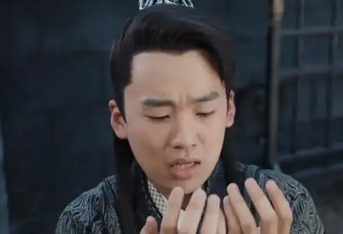 赘婿宁毅在破城之际送刘西瓜出城,暴露密侦司身份,成为仇人