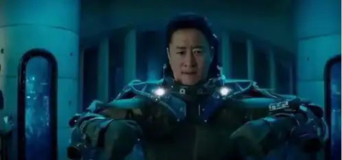 吴京让外国人彻底服了全球首映在中国,这部大片让国人自豪
