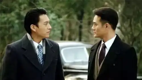 三部经典的谍战剧钟汉良一人分饰两角很帅气,第三部你或许追过