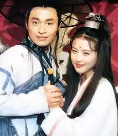 香蜜沉沉烬如霜新版赵敏遇上史上最美周芷若,火光一触即发