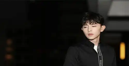 他综艺电视剧两不误,如今新剧开机,将与佟丽娅上演姐弟恋情