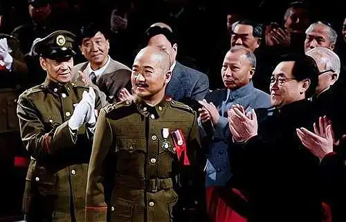 建国大业周星驰戏份被删李连杰捡漏客串几分钟,成最大赢家