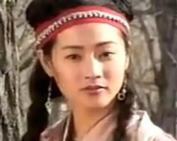 重温新龙门客栈发现除了陈红还有香妃刘丹在剧中打酱油