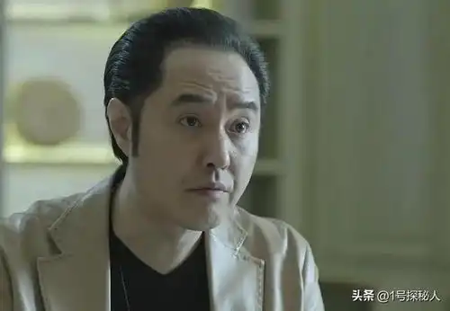 演员冯雷单身二十多年,遭父母质疑,张国立害了他的一生
