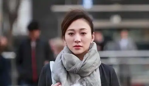 内地向华强砍伤梅婷前夫,囚禁李小冉,染指殷桃,和张柏芝生子