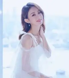 宝妈赵丽颖产后首现机场身材苗条腰肢纤细