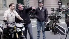 太拼了阿汤哥电影碟中谍630分钟超长幕后纪录片,五大超难特技的幕后制作过程汤姆克鲁斯碟中谍6全面瓦解超长幕后纪录片