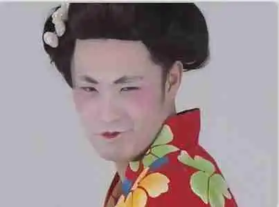 躲过林更新,避开胡歌,忍得了黄晓明,唯独最后一位的女装不能忍