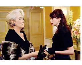 重温穿普拉达的女王,领悟职场生存法则
