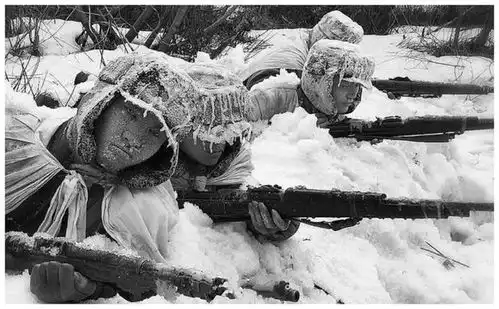 炸不断的水门桥长津湖续集背后的历史,8天时间3炸3修,冰雕连震惊溃逃美军