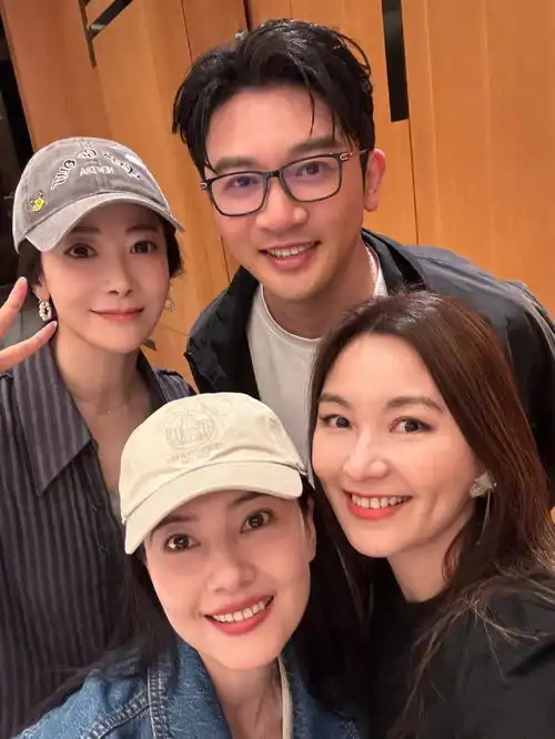 梦回倚天屠龙记苏有朋高圆圆陈紫函惊喜合影