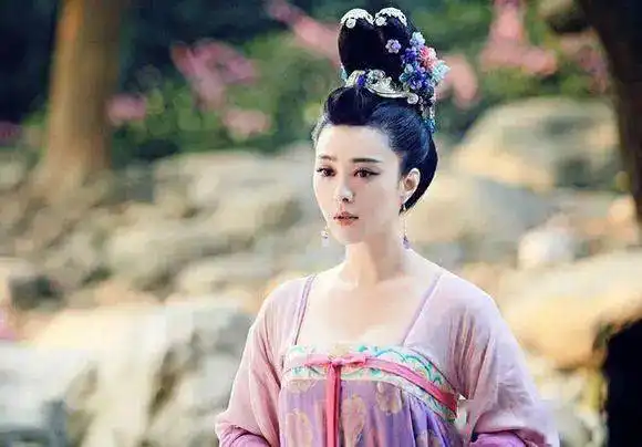 李治为何执意立武则天为后是为了爱情长孙无忌说我看走眼了
