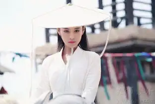 漂亮又俊俏张馨予晒古装剧照颇有东方不败的神韵
