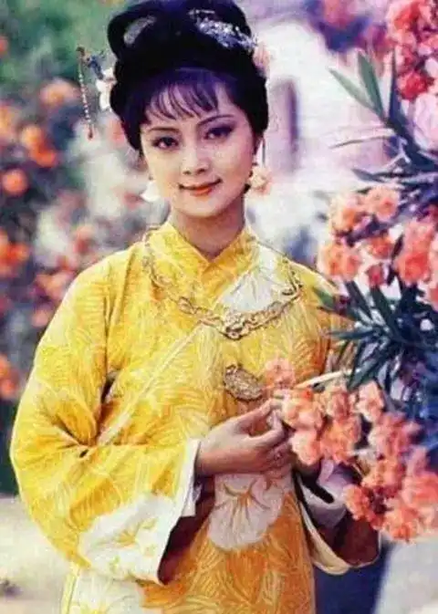 87版红楼梦试装照,黛玉惹眼可卿失意,网友不愧是经典之作
