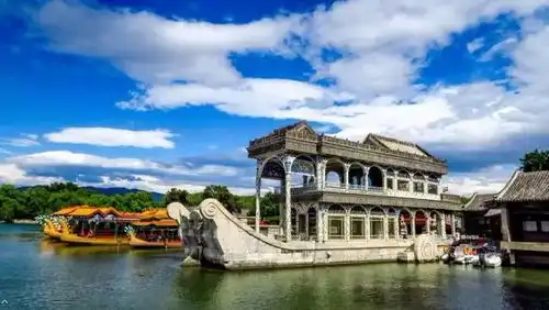 世界最大玉雕长城竣工