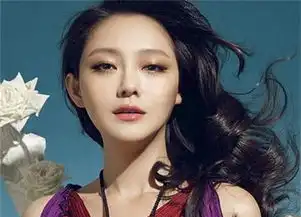 女星如何变白杨颖手臂涂粉,沈梦辰全身涂粉,最后一位太拼了