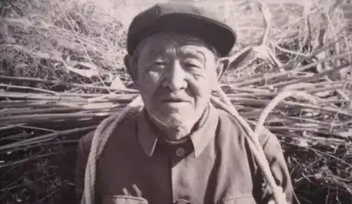 王天乐路遥亲自给他读平凡的世界,他帮路遥借钱料理后事
