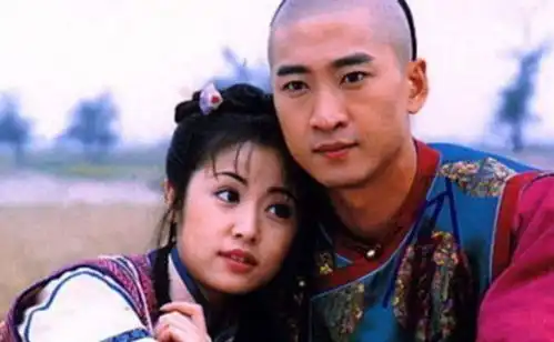 周杰再发文回应负面风波,无奈发问还要怎样,疑似有轻生的想法
