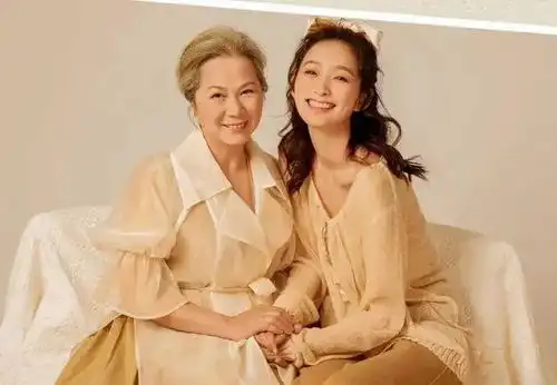 这个母亲节,妈妈也想在朋友圈晒晒你