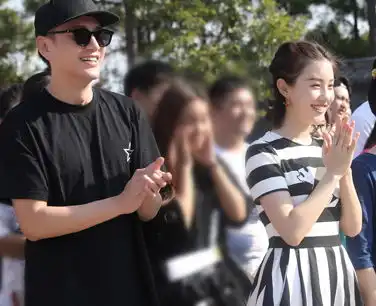 知否知否应是绿肥红瘦开机王仁君成责任担当
