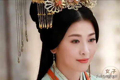 周丽淇晒三代同堂照,感谢老公傅程鹏送惊喜引关注,不被网友看好
