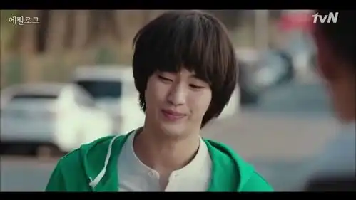 爱的迫降金秀贤出场他来了金秀贤客串爱的迫降的戏份来了和
