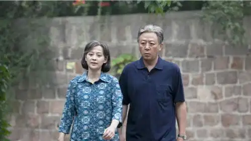 75岁老人想和老伴复合被拒绝,老伴想起当年的事,我仍心有余悸