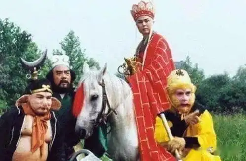 西游记的白龙马惨死山洞被吸血10年,比妖怪更险恶的是人心