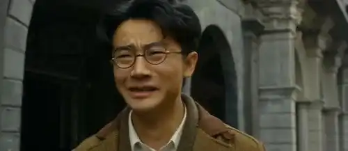 芳华下架,黄轩面不改色性子磨够了,就不知道怎么哭了
