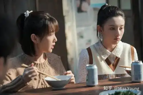 大衣的领形如何选择

