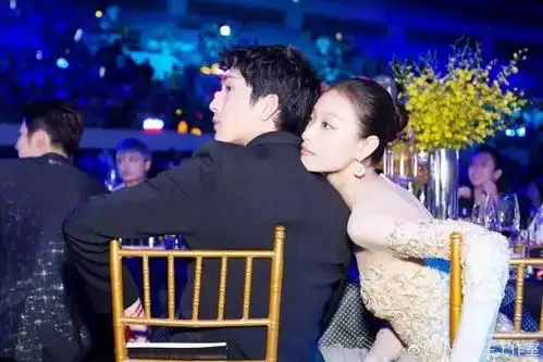 马锐风尚美学倾情助力芭莎慈善夜红毯斗艳大戏