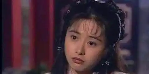 她从体操冠军变成演员,出道25年无绯闻,如今44岁还单身
