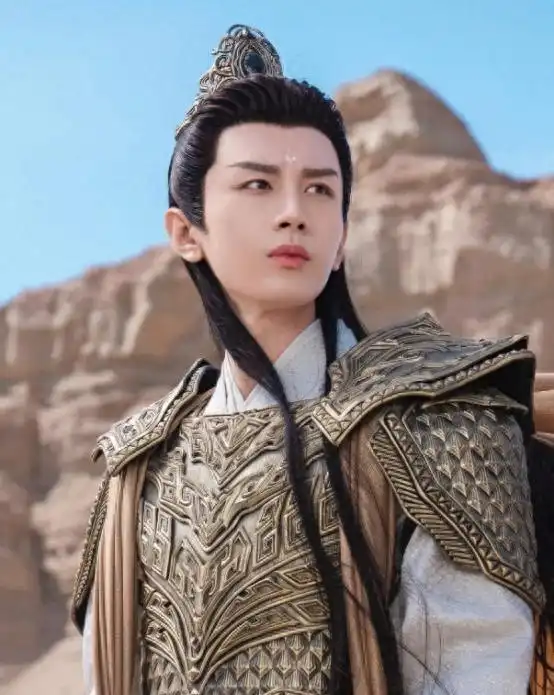 一个太风骚,一个无礼,两人撑起了39集的剧,无愧央视七大热身