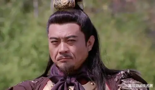 他是古代大奸臣,金庸笔下自创神功成绝世高手,还击败了明教教主

