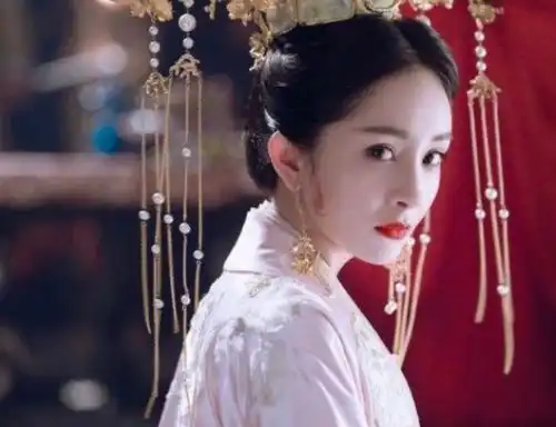 一开播就破亿4部古装剧,赵丽颖新剧占一部,你熬夜追过哪部

