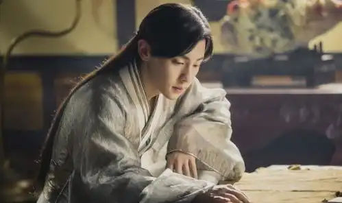 他从石家庄路人甲混成最红小生,因为一段虐恋让他不敢恋爱一心挣