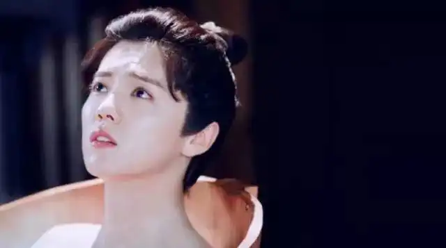 一组出浴图,哪个妹子敢来比一下谁更眉清目秀
