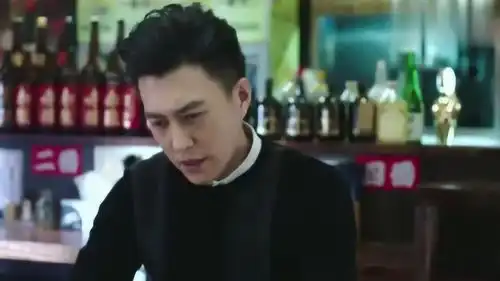 女孩说有约会的对象了,贺涵听了一愣
