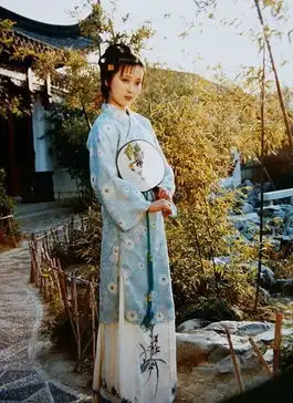 87版红楼定妆照曝光美人如故经典永恒
