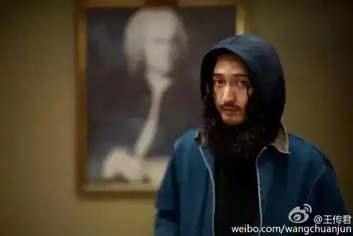 王传君最近是怎么了爆红之后谈爱情公寓的关谷像个傻子一样

