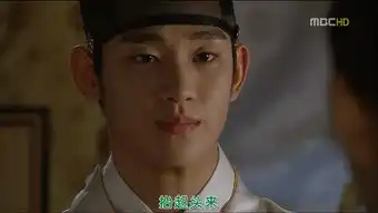 拥抱太阳的月亮剧照